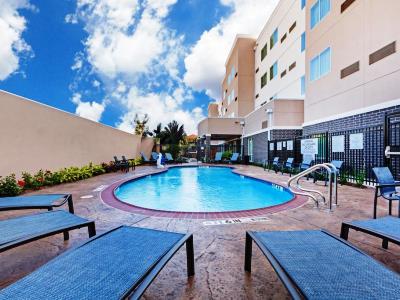 Courtyard Houston I-10 West/Park Row Hotel Exterior foto